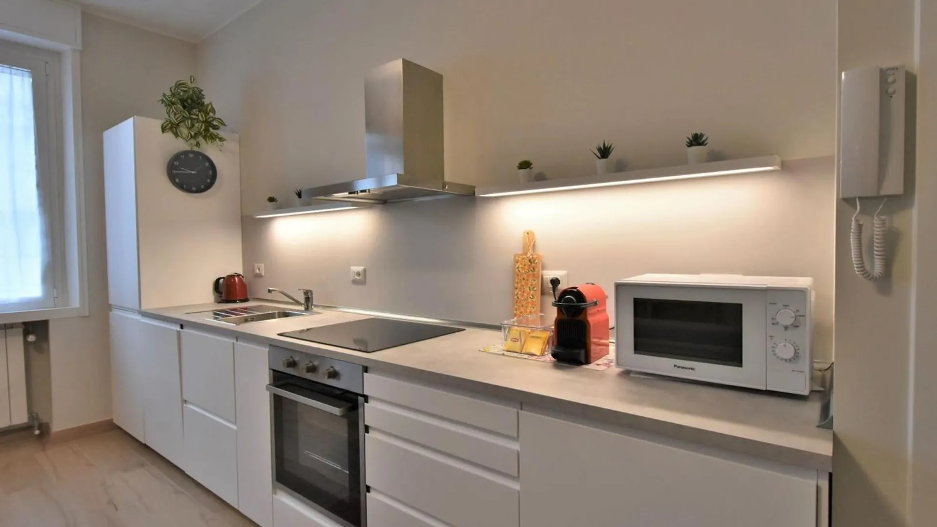 Apartment Pirelli Central Station Apartment By Interhome Milan